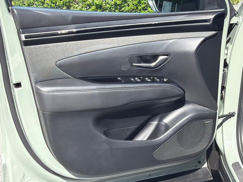 Certified 2023 Hyundai Santa Cruz Limited image 10