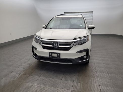 Used 2019 Honda Pilot Touring image 15