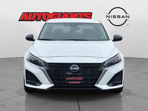 Used 2025 Nissan Altima 2.5 S image 7