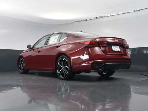 New 2025 Nissan Altima 2.5 SR image 21