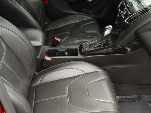 Used 2017 Ford Focus Titanium FWD image 47
