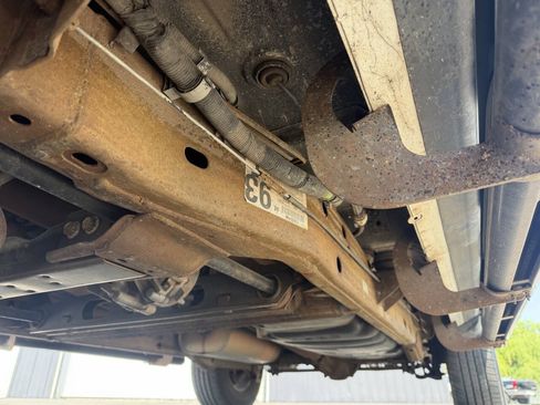Used 2003 Chevrolet Avalanche 4x4 image 8