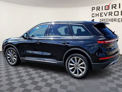 Used 2022 Lincoln Corsair AWD w/ Premium Package image 6