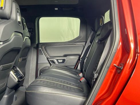 Used 2023 Rivian R1T Adventure image 17