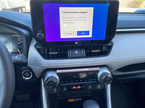 New 2025 Toyota RAV4 XLE image 27