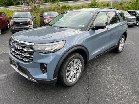 New 2026 Ford Explorer Active w/ Active Comfort Package AWD/4WD image 23