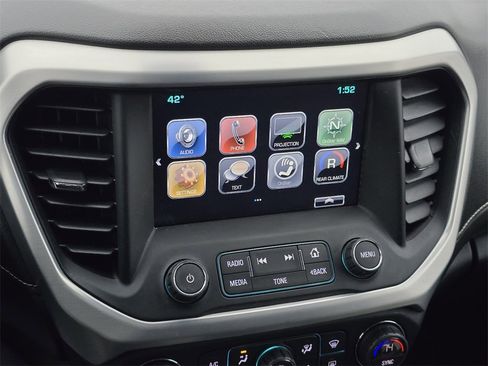 Used 2018 GMC Acadia SLT image 20