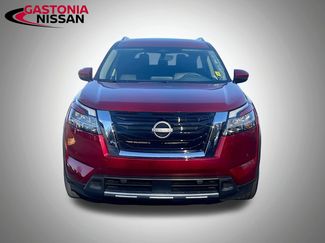 Used 2024 Nissan Pathfinder SL video 2