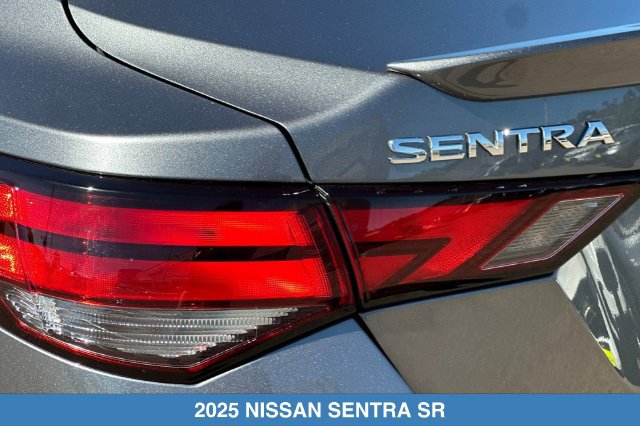 Used 2025 Nissan Sentra SR w/ SR Premium Package FWD image 28