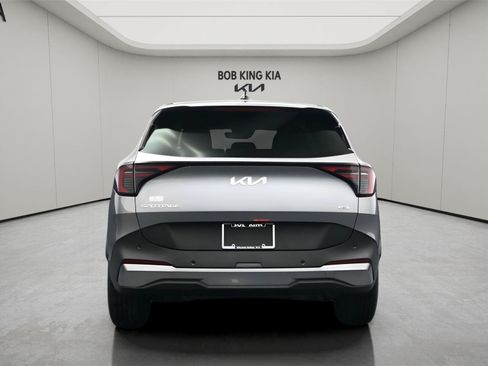 New 2026 Kia Sportage LX FWD image 15