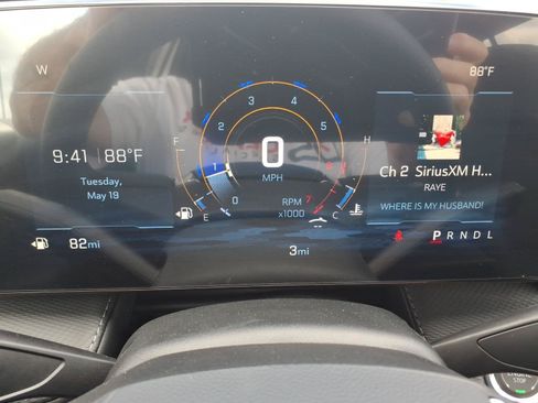 New 2026 Chevrolet Equinox LT w/ LPO, Floor Liner Package FWD image 18