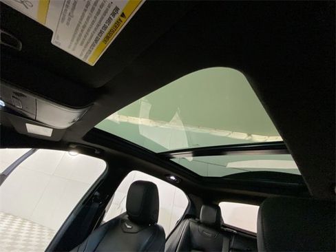 Used 2023 Cadillac XT4 Premium Luxury w/ Cold Weather Package image 43