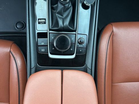 Used 2023 MAZDA CX-50 Meridian Edition w/ Cargo Package image 25