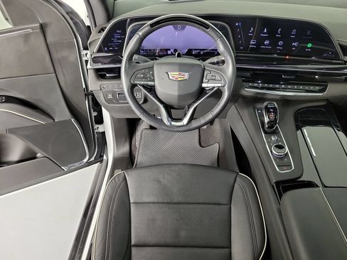 Certified 2024 Cadillac Escalade Sport w/ Touring Package AWD/4WD image 17