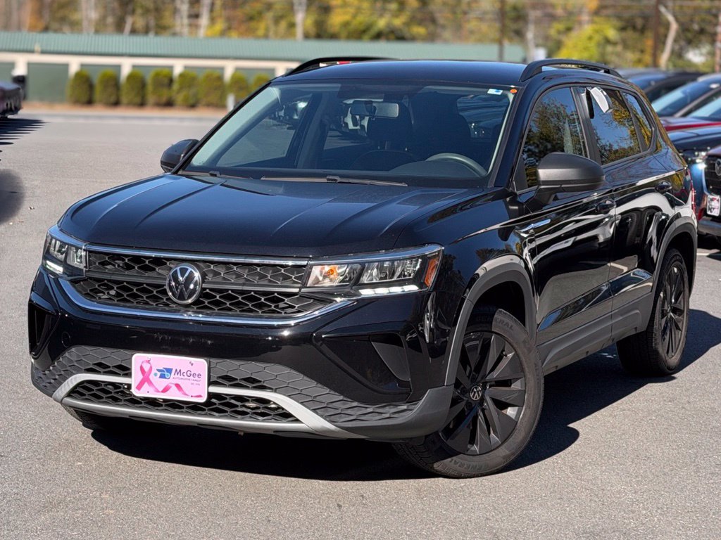 Used 2022 Volkswagen Taos S AWD/4WD image 1