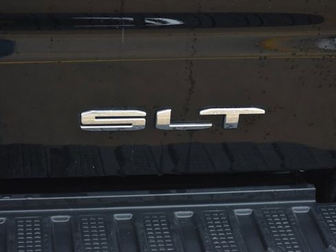 Used 2023 GMC Sierra 1500 SLT w/ SLT Premium Plus Package image 7