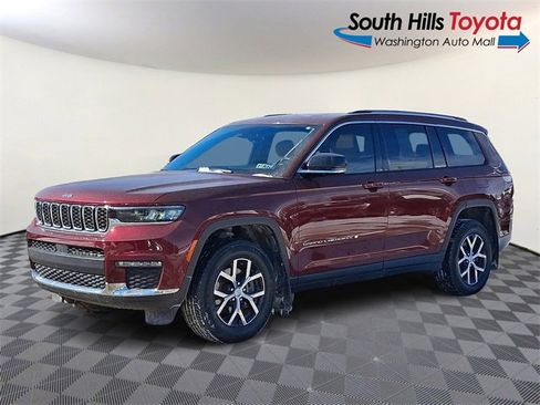 Used 2023 Jeep Grand Cherokee L Limited image 3