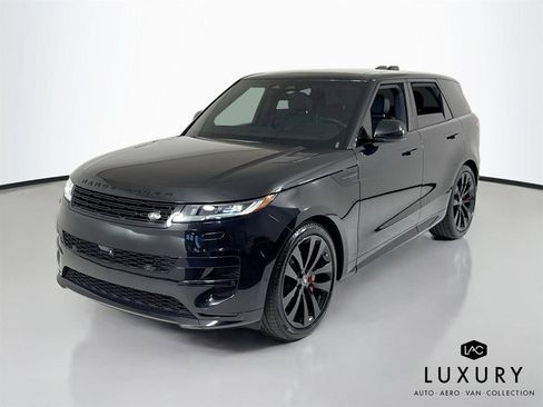 Used 2024 Land Rover Range Rover Sport Dynamic SE AWD/4WD image 4