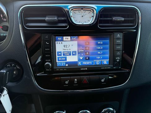 Used 2011 Chrysler 200 Touring w/ Cold Weather Group image 30