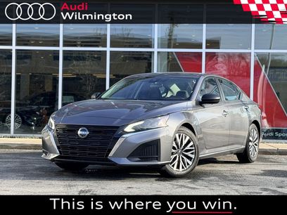 Used 2024 Nissan Altima 2.5 SV