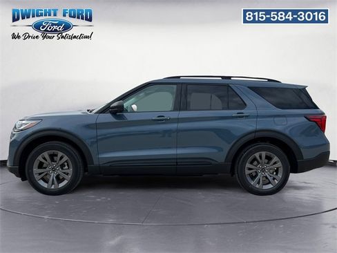 New 2026 Ford Explorer Active w/ Active Comfort Package image 2