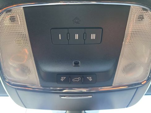 Used 2019 Dodge Durango R/T w/ Trailer Tow Group IV RWD image 29