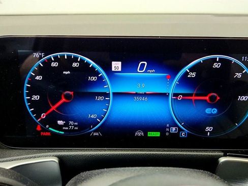 Used 2022 Mercedes-Benz EQB 300 4MATIC w/ Pinnacle Package image 15