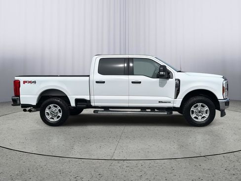 Used 2025 Ford F250 XLT AWD/4WD image 6