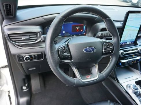 Used 2024 Ford Explorer ST w/ Equipment Group 401A AWD/4WD image 15