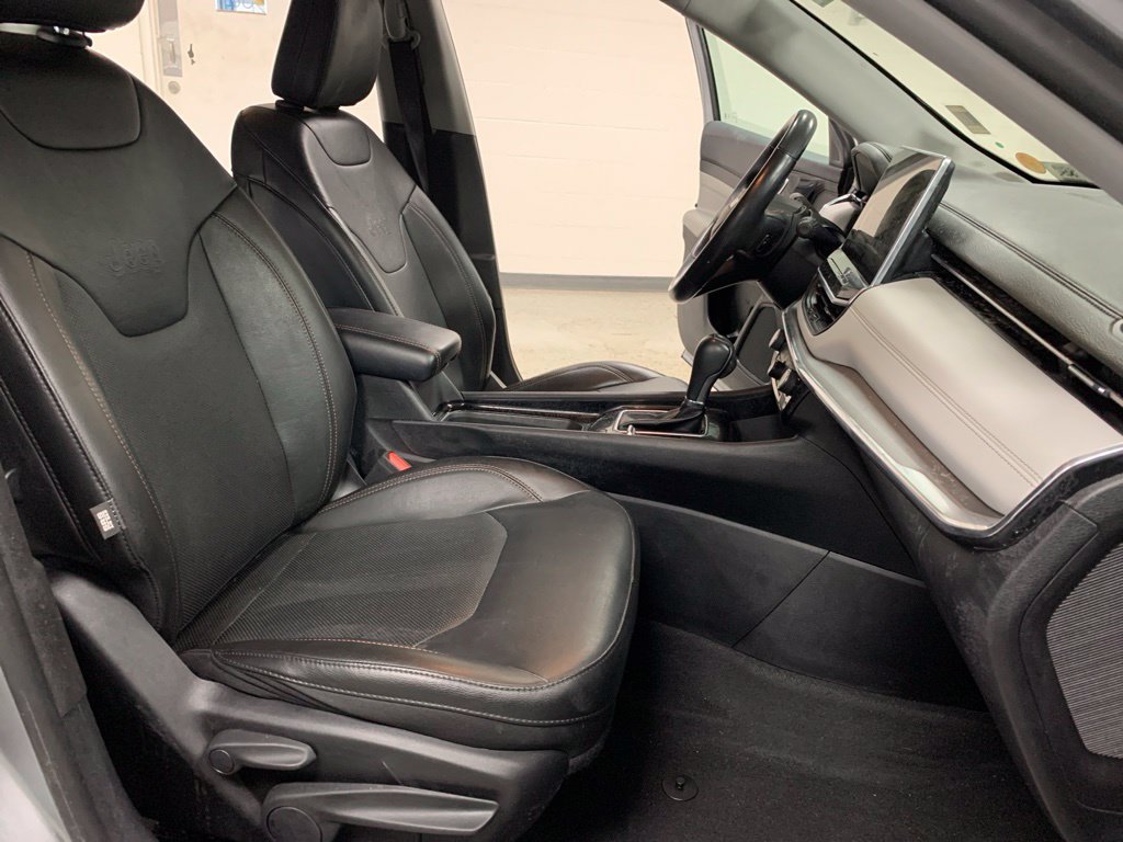 Used 2022 Jeep Compass Limited AWD/4WD image 5