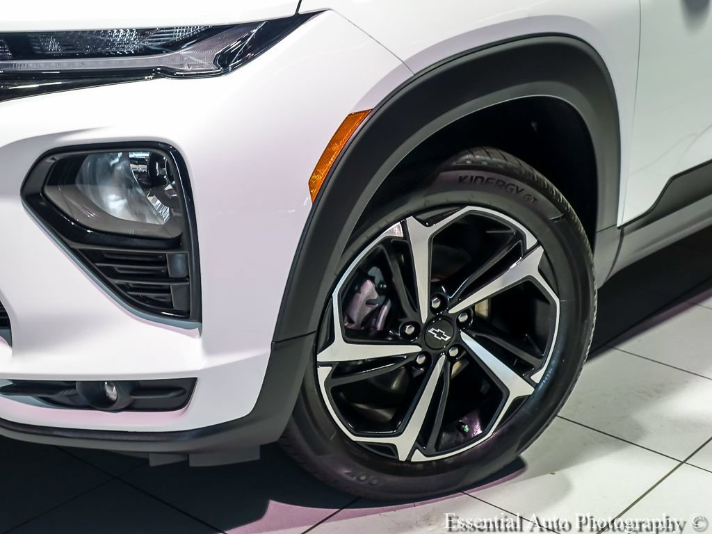 Certified 2023 Chevrolet TrailBlazer RS w/ Convenience Package AWD/4WD image 5