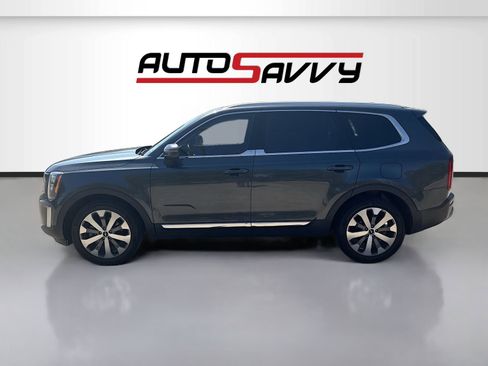 Used 2022 Kia Telluride EX w/ EX Premium Package image 4