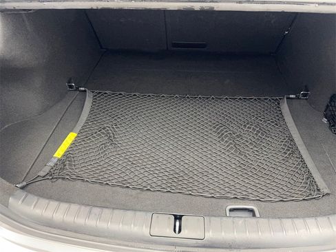 Used 2025 Genesis G70 2.5T image 79