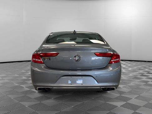 Used 2018 Buick LaCrosse Avenir w/ Driver Confidence Package #2 AWD/4WD image 7