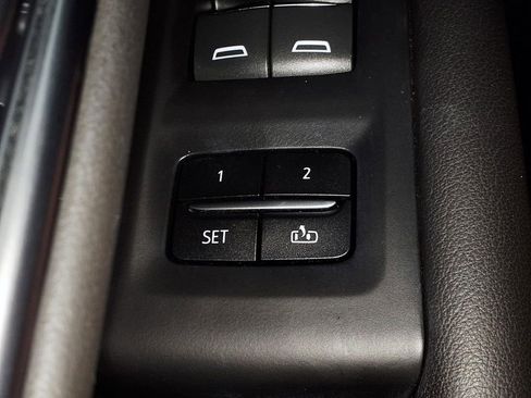 Used 2021 Chevrolet Tahoe High Country image 16