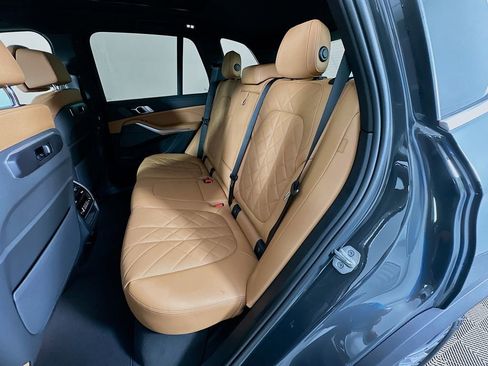 New 2026 BMW X5 xDrive40i w/ Climate Comfort Package image 17