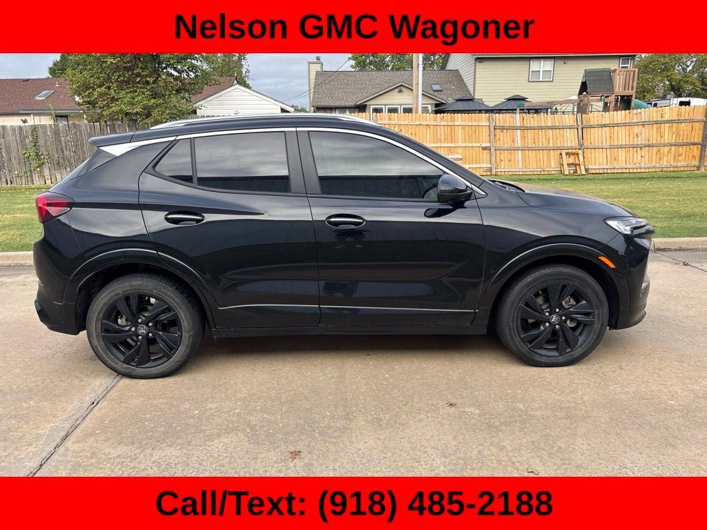 Used 2024 Buick Encore GX Sport Touring w/ Advanced Technology Package FWD image 4