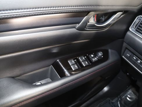 Used 2025 MAZDA CX-5 Carbon Edition image 33