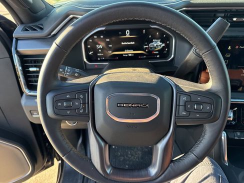 Used 2026 GMC Sierra 2500 Denali Ultimate image 23