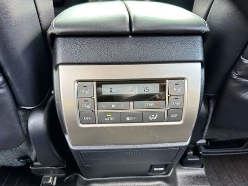 Used 2015 Lexus GX 460 Luxury image 14