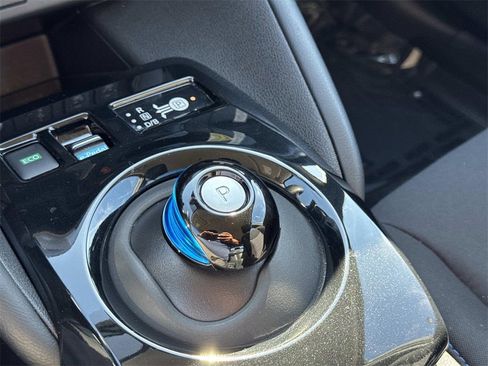 Used 2024 Nissan Leaf SV Plus image 26