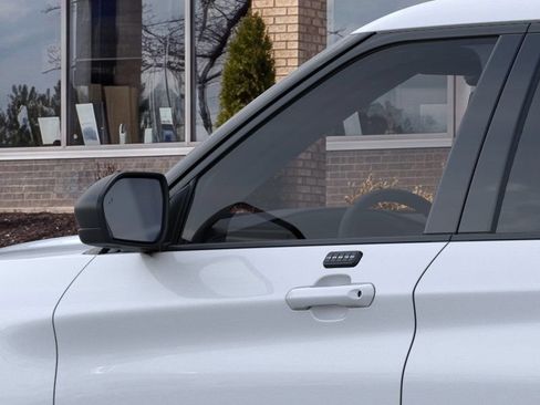 Used 2026 Ford Explorer Active w/ Active Comfort Package AWD/4WD image 25