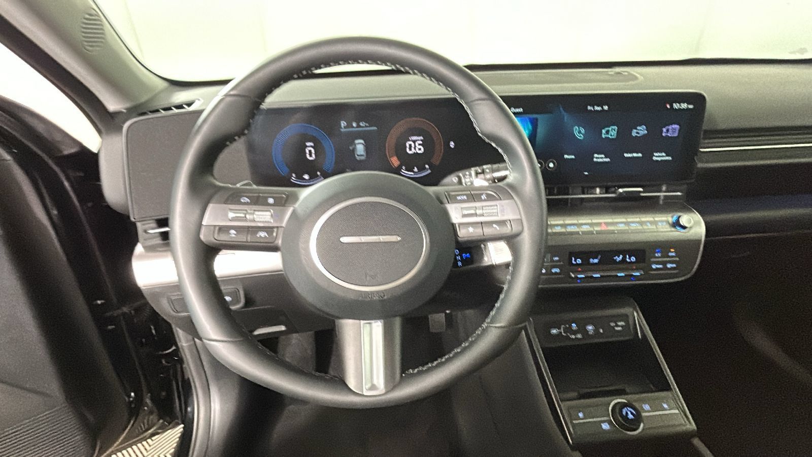 Certified 2026 Hyundai Kona SEL Premium AWD/4WD image 17