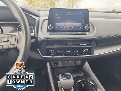 Used 2024 Nissan Rogue SV image 22