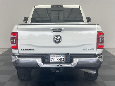 Used 2022 RAM 3500 Laramie AWD/4WD image 3