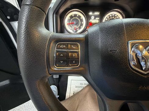 Used 2018 RAM 1500 Express w/ Express Value Package AWD/4WD image 17