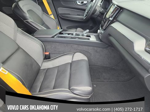 Certified 2024 Volvo XC60 T8 Polestar w/ Protection Package Premier AWD/4WD image 12
