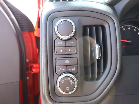 New 2026 GMC Sierra 1500 Pro w/ Pro Value Package AWD/4WD image 12