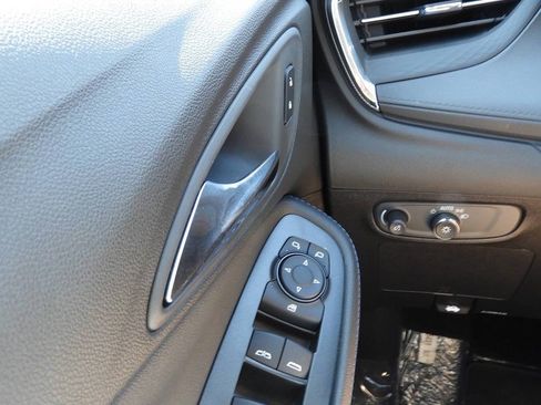 Used 2025 Buick Encore GX Sport Touring w/ Comfort Package FWD image 18