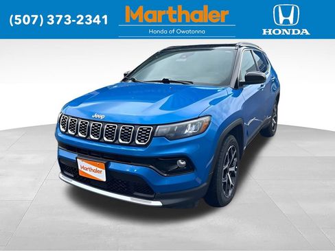 Used 2025 Jeep Compass Limited AWD/4WD image 1